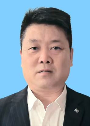 热烈祝贺郭海龙先生应邀担任中企艺联书画院主管业务总经理